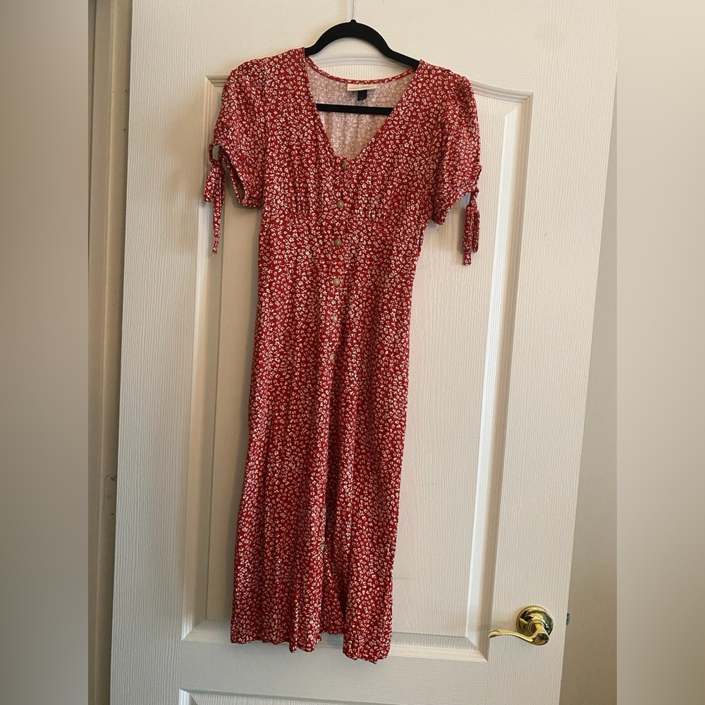 Target Red and White Puff Sleeve Midi Sundress